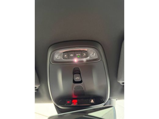 Volvo  V40 1.5 T3 Polar+ Sport LED-Pano-H&K-Keyless-Camera ActivLease financial lease