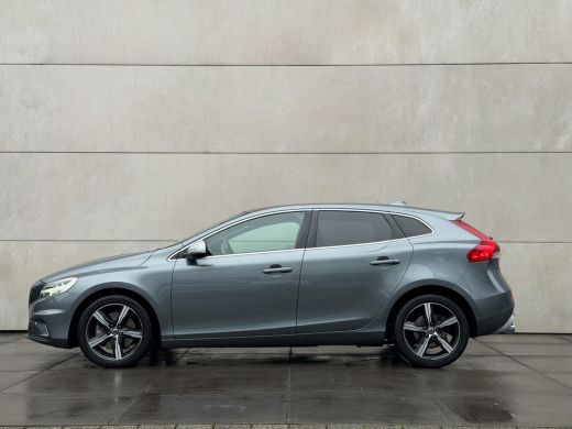 Volvo  V40 1.5 T3 Polar+ Sport LED-Pano-H&K-Keyless-Camera ActivLease financial lease