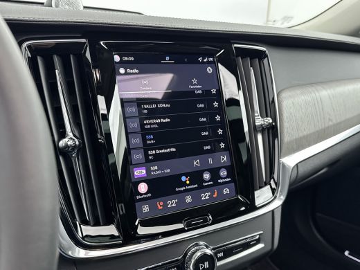 Volvo  V90 T8 Recharge Ultra Dark | 20" | Luchtvering | Geventileerd Nappa | Massagestoelen | Bowers & Wilki... ActivLease financial lease