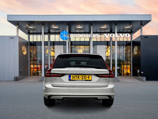 Volvo  V90 T8 Recharge Ultra Dark | 20" | Luchtvering | Geventileerd Nappa | Massagestoelen | Bowers & Wilki... ActivLease financial lease
