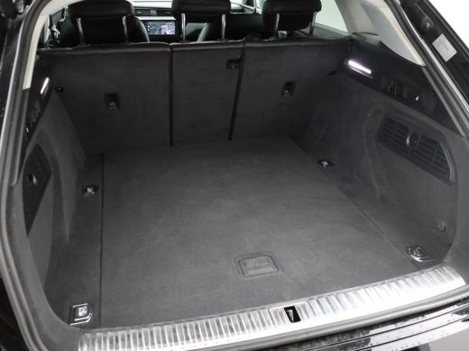 Audi e-tron 50 QUATTRO RIJMOTOR HOORBAAR *INCL. BTW=14.000 EX | 87% SOH | LEDER | TREKHAAK | 20 INCH ActivLease financial lease