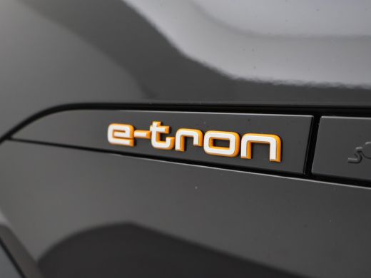 Audi e-tron 50 QUATTRO RIJMOTOR HOORBAAR *INCL. BTW=14.000 EX | 87% SOH | LEDER | TREKHAAK | 20 INCH ActivLease financial lease