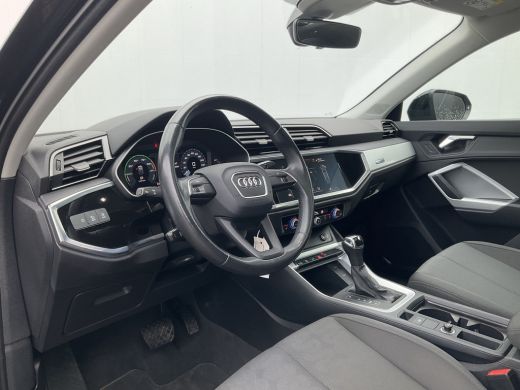 Audi Q3 45 TFSI PHEV S Edition Pano.dak Stoelverw. Plug-in ActivLease financial lease