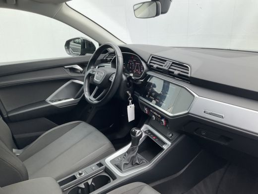 Audi Q3 45 TFSI PHEV S Edition Pano.dak Stoelverw. Plug-in ActivLease financial lease