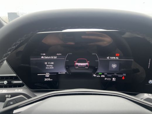 Audi Q6 e-tron S edition 83 kWh ActivLease financial lease