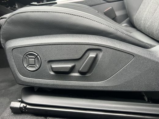 Audi Q6 e-tron S edition 83 kWh ActivLease financial lease