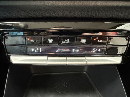 Citroën C3 100pk Max (Camera - Navigatie - Automatische Airco - Apple Carplay - 17"- Draadloos laden - LED) ActivLease financial lease