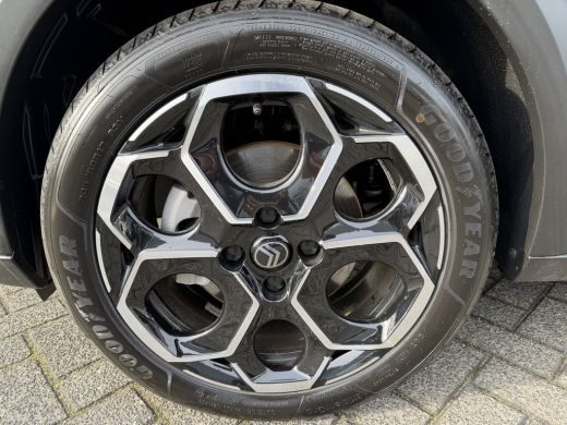 Citroën C3 100pk Max (Camera - Navigatie - Automatische Airco - Apple Carplay - 17"- Draadloos laden - LED) ActivLease financial lease