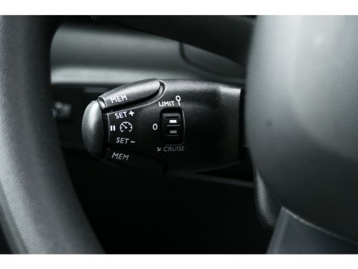 Citroën C3 1.2 PURETECH 82PK 5-DRS PLUS / NAVI / LED / CLIMA / PDC / BLUETOOTH / CRUISECONTROL / 1E EIGENAAR... ActivLease financial lease