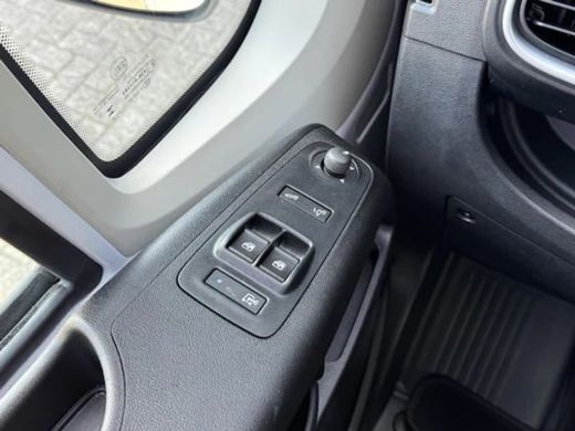 Citroën Jumper 2.2 BlueHDi 120 S&S L2H1 3.0t | Achteruitrijcamera | Camerabeeld in binnenspiegel | Cruise control ActivLease financial lease