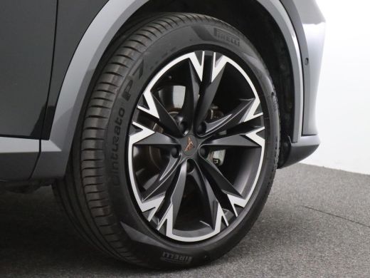 CUPRA Formentor 1.4 e-Hybrid Business 204PK DSG Elektr. Achterklep, Keyless, Full led, Stuur-stoelverwarming, 18"... ActivLease financial lease