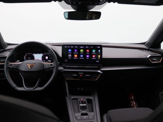 CUPRA Formentor 1.4 e-Hybrid Business 204PK DSG Elektr. Achterklep, Keyless, Full led, Stuur-stoelverwarming, 18"... ActivLease financial lease