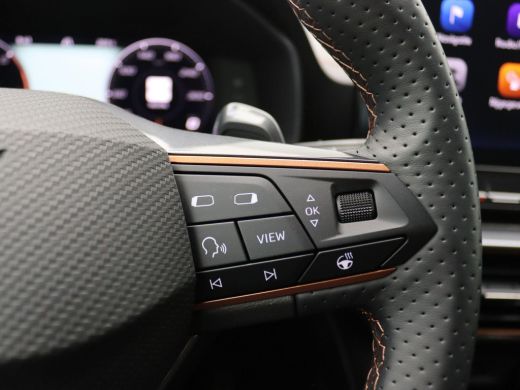 CUPRA Formentor 1.4 e-Hybrid Business 204PK DSG Elektr. Achterklep, Keyless, Full led, Stuur-stoelverwarming, 18"... ActivLease financial lease