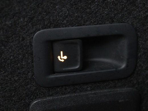 CUPRA Leon 1.4 eHybrid | Trekhaak | Stoelverwarming | Carplay | Camera | Navigatie | Adaptive cruise | Stuur... ActivLease financial lease