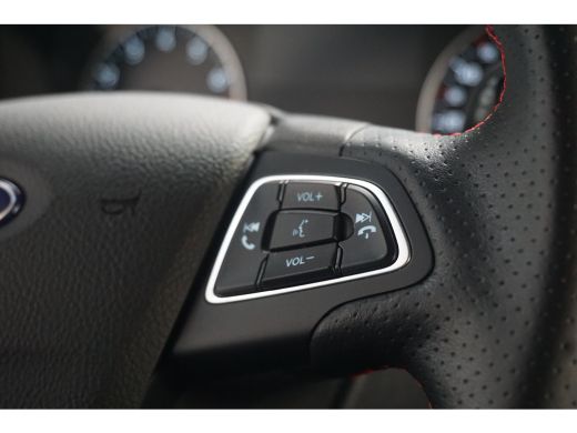 Ford EcoSport 1.0 EcoBoost ST-Line Afneembare trekhaak | Carplay | Climate control | Cruise control | ActivLease financial lease