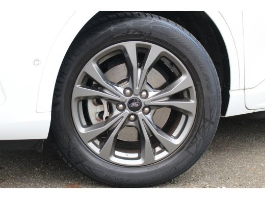 Ford Kuga 2.5 PHEV ST-Line | Adap. Cruise C. | Trekhaak | 360 Camera | Keyless | Navi | PDC V&A | Climate C... ActivLease financial lease