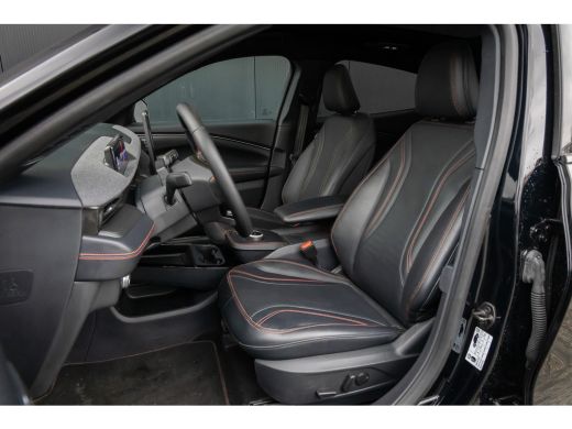 Ford Mustang Mach-E Mach-E Extended AWD 98 kWh | Panoramadak | B&O Audio | 360 camera | Leder | Elec. stoel | Dodehoe... ActivLease financial lease