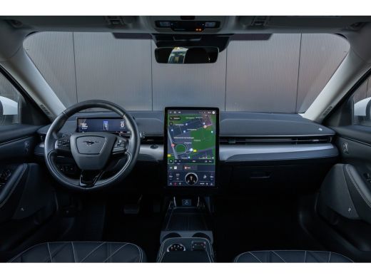 Ford Mustang Mach-E Mach-E RWD 75 kWh | TECHNOLOGY PACK | Achteruitrijcamera | Airco (automatisch) | Apple Carplay/An... ActivLease financial lease