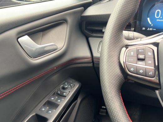 Ford Puma 1.0 EcoBoost Hybrid ST-Line X Automaat 125pk | Driver Assistance & Winter Pack | Pano dak | ActivLease financial lease