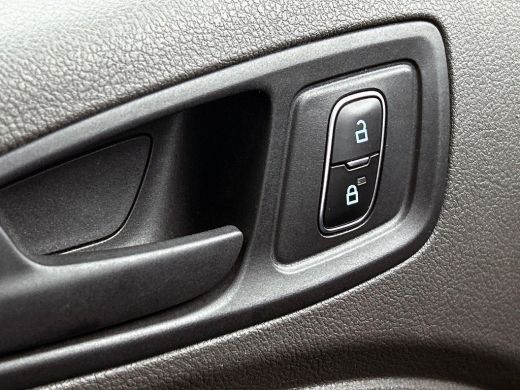 Ford Transit Connect 1.5 EcoBlue L1 Trend CAMERA | NAVI & CARPLAY | TREKHAAK ActivLease financial lease