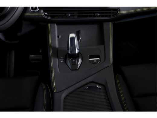 Lynk & Co 01 1.5 More | S/K-panodak | Dig. Cockpit | Stoel-+Stuurverw. | 360 Camera | Adapt. Cruise | Memory |... ActivLease financial lease