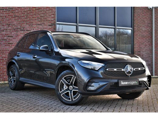 Mercedes-Benz GLC 300e 4MATIC AMG Trekh Distr Burmester ActivLease financial lease