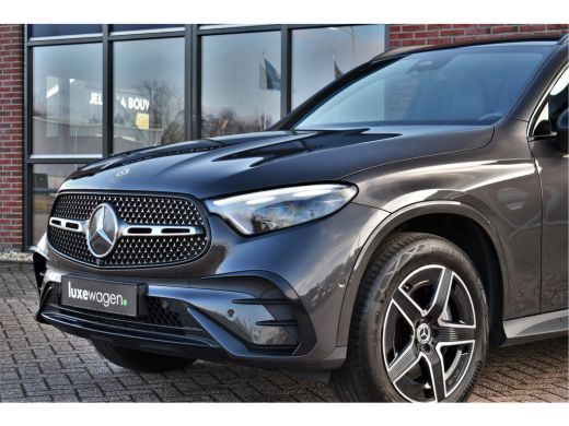 Mercedes-Benz GLC 300e 4MATIC AMG Trekh Distr Burmester ActivLease financial lease