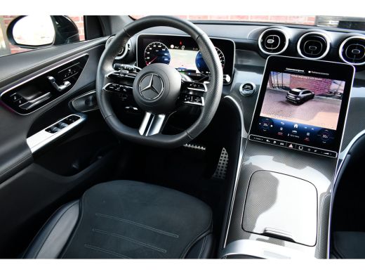 Mercedes-Benz GLC 300e 4MATIC AMG Trekh Distr Burmester ActivLease financial lease