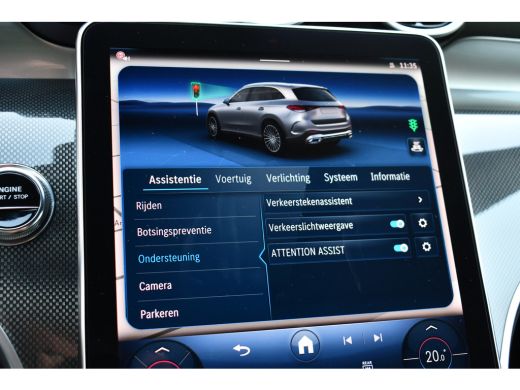 Mercedes-Benz GLC 300e 4MATIC AMG Trekh Distr Burmester ActivLease financial lease