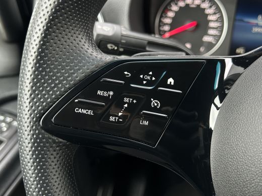 Mercedes-Benz Sprinter 317 CDI 170 PK PRO FACELIFT / AUTOMAAT / L3H2 / LED !! / 39.957 KM !! / 270 A DEUREN / STOELVERWA... ActivLease financial lease