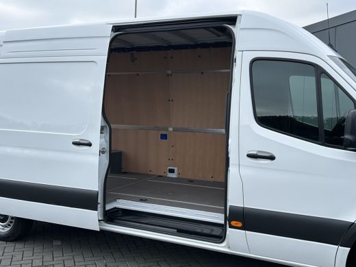 Mercedes-Benz Sprinter 317 CDI 170 PK PRO FACELIFT / AUTOMAAT / L3H2 / LED !! / 39.957 KM !! / 270 A DEUREN / STOELVERWA... ActivLease financial lease