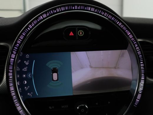 Mini Electric Yours 33kWh | SOH 100% | Panoramadak | Leder | Stoelverwarming | Camera | Warmtepomp | Keyless | ... ActivLease financial lease