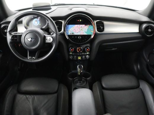 Mini Electric Yours 33kWh | SOH 100% | Panoramadak | Leder | Stoelverwarming | Camera | Warmtepomp | Keyless | ... ActivLease financial lease