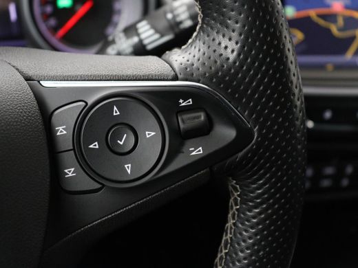 Opel Insignia 1.5 Turbo Business Executive | OPC Line | Leder | Stoel & stuurverwarming | Marix LED | Trekhaak ... ActivLease financial lease