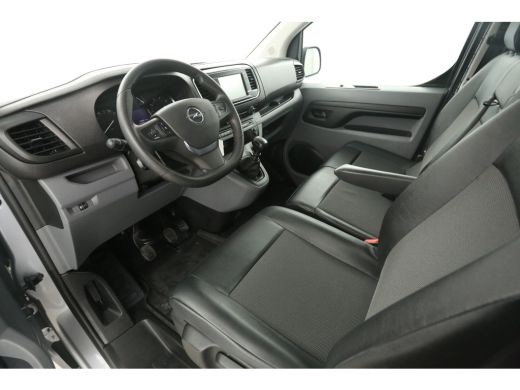 Opel Vivaro 2.0 CDTI L2H1 | 145PK | Airco | Cruise | Carplay | Camera | 3 Zits | Trekhaak | Navi ActivLease financial lease