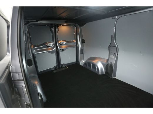 Opel Vivaro 2.0 CDTI L2H1 | 145PK | Airco | Cruise | Carplay | Camera | 3 Zits | Trekhaak | Navi ActivLease financial lease