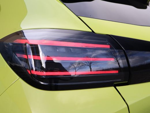 Peugeot 208 1.2 HYBRID 145 PK e-DCS6 GT *NIEUW* + CAMERA | SFEERVERLICHTING | CARPLAY ActivLease financial lease