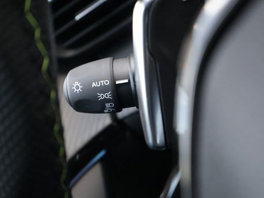 Peugeot 208 1.2 HYBRID 145 PK e-DCS6 GT *NIEUW* + CAMERA | SFEERVERLICHTING | CARPLAY ActivLease financial lease