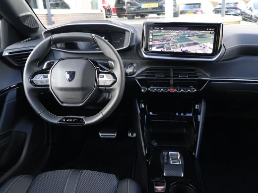Peugeot 208 1.2 HYBRID 145 PK e-DCS6 GT *NIEUW* + CAMERA | SFEERVERLICHTING | CARPLAY ActivLease financial lease