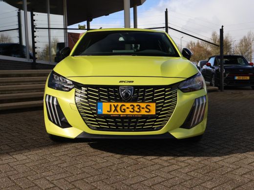 Peugeot 208 1.2 HYBRID 145 PK e-DCS6 GT *NIEUW* + CAMERA | SFEERVERLICHTING | CARPLAY ActivLease financial lease
