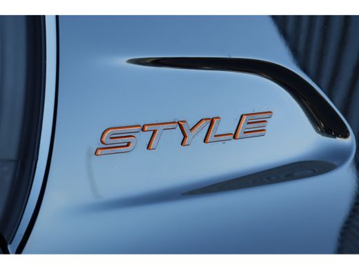 Peugeot 208 1.2 PureTech 75 Style | Airco | Apple Carplay/Android Auto|telefoonintegratie premium | Cruise co... ActivLease financial lease