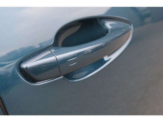 Peugeot 3008 1.2 PureTech GT | Automaat | Navigatie | Camera | NL auto | 30.000km | Stoelverwarming | All seas... ActivLease financial lease