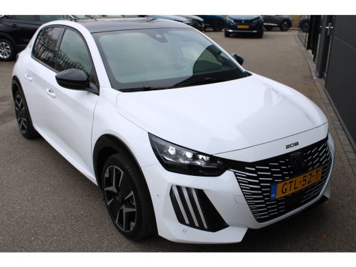 Peugeot e-208 EV GT 50 kWh | Fase 3 laden | Navigatie | Alcantara | Massage | Adaptieve cruise | Black Diamond | ActivLease financial lease