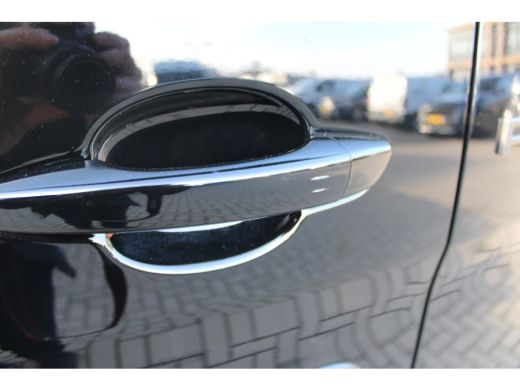 Peugeot e-Expert STX EDITION L3 75 kWh | CAMERA | BETIMMERING | STOEL + STUUR VERWARMING | APPLE CARPLAY/ANDROID A... ActivLease financial lease