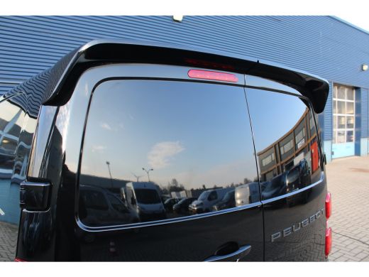 Peugeot e-Expert STX EDITION L3 75 kWh | CAMERA | BETIMMERING | STOEL + STUUR VERWARMING | APPLE CARPLAY/ANDROID A... ActivLease financial lease