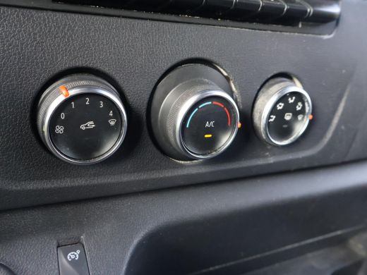 Renault Master T35 2.3 dCi 150 PK L2H2 + DAB | LEDER | CAMERA | DODEHOEK ActivLease financial lease