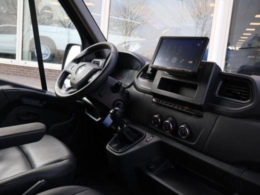 Renault Master T35 2.3 dCi 150 PK L2H2 + DAB | LEDER | CAMERA | DODEHOEK ActivLease financial lease