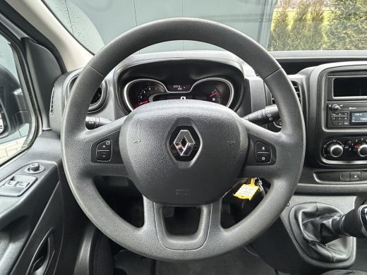 Renault Trafic 1.6 dCi / L1H1 / 1e EIGENAAR / ACHTERKLEP / INRICHTING / AIRCO / CRUISE / BLUETOOTH / 3-ZITS / 6 BAK ActivLease financial lease