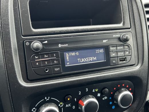 Renault Trafic 1.6 dCi / L1H1 / 1e EIGENAAR / ACHTERKLEP / INRICHTING / AIRCO / CRUISE / BLUETOOTH / 3-ZITS / 6 BAK ActivLease financial lease