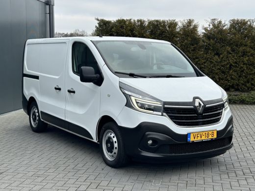 Renault Trafic 1.6 dCi / L1H1 / 1e EIGENAAR / ACHTERKLEP / INRICHTING / AIRCO / CRUISE / BLUETOOTH / 3-ZITS / 6 BAK ActivLease financial lease